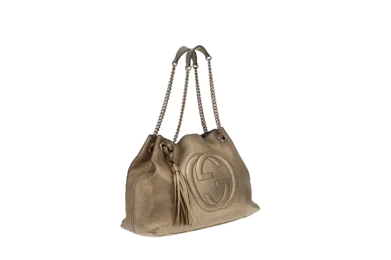 Women Gucci bags with a front - flap pocket for quick - access itemsGucci Gold Metallic Soho Chain Bag