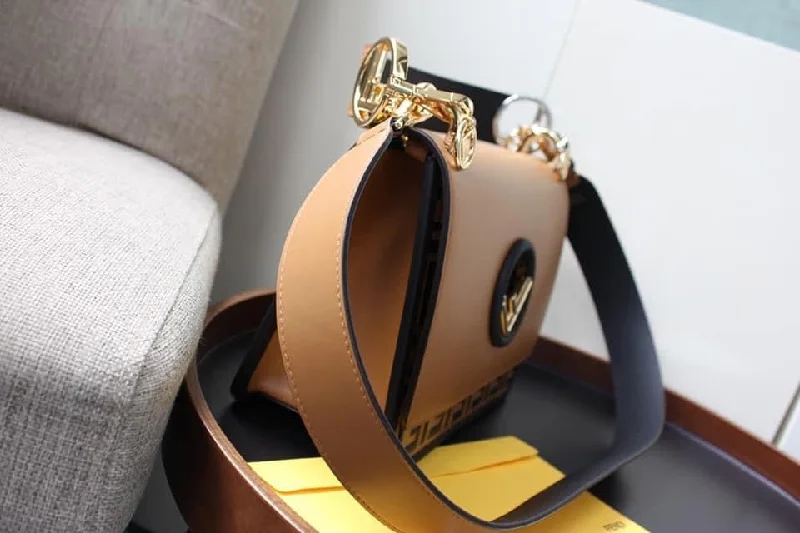 Fendi tote bags with a double - handle and shoulder - strap option for versatile carryingFendi Kan I F Bag