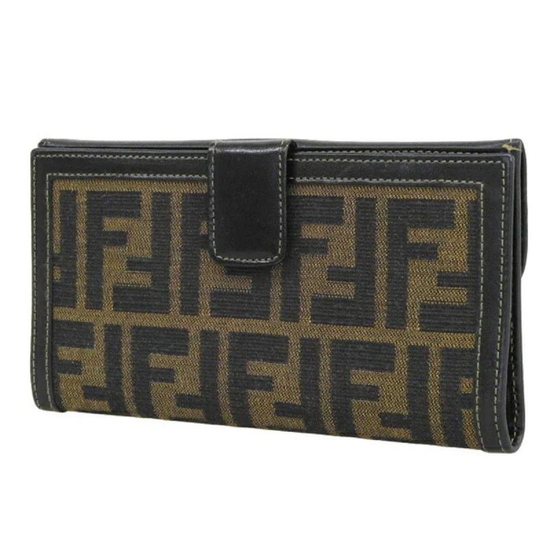 Ladies Fendi Peekaboo bags with gold - toned hardware for a touch of luxuryFENDI Canvas Leather Zucca Pattern Bifold Long Wallet Brown Ladies