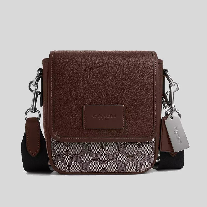 Ladies Coach Borough bags in a pastel shade for a soft and delicate appearanceCOACH Lucas Crossbody In Signature Jacquard Oak/Maple CO915