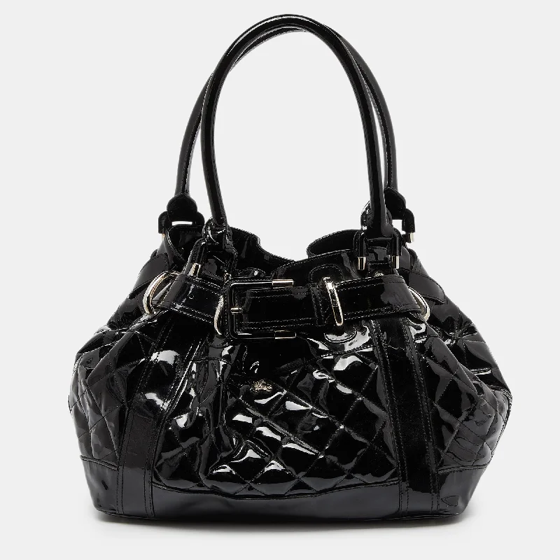 Easy - to - Clean Burberry Bags for Busy LifestylesBlack Quilted Patent Leather Large Beaton Tote