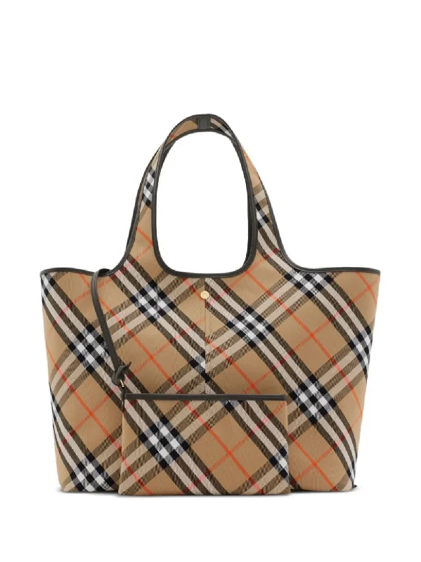 Burberry Bags with Signature Check Pattern in New ShadesWomen's Medium Check Tote Bag in Brown | Size UNICA | 8093976