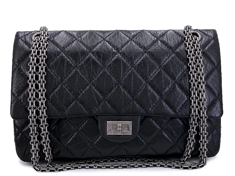 Chanel bags for women with a taste for high fashionChanel Reissue 226 Black Medium Classic Double Flap Bag 2.55 RHW 1IJ