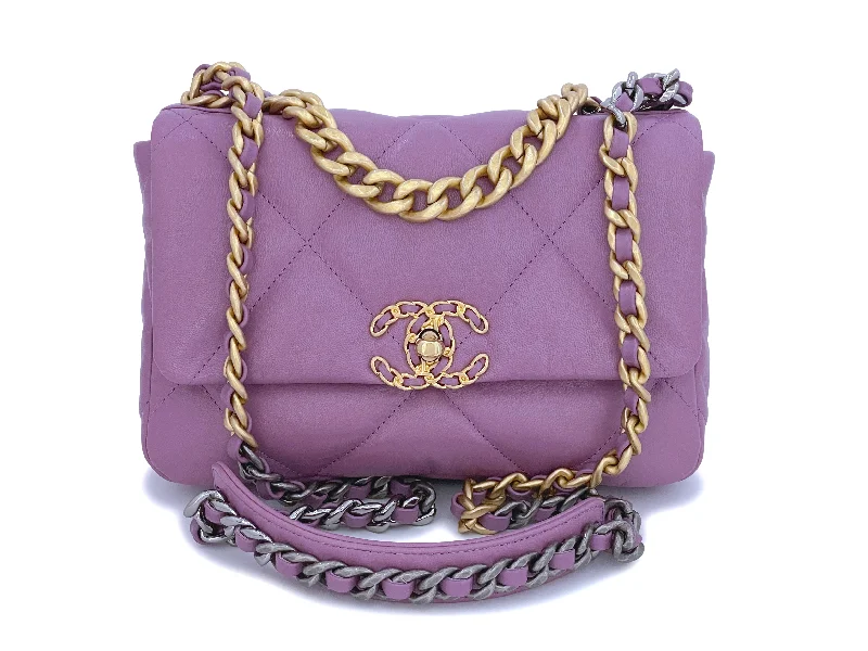 Chanel bags as wedding day accessoriesChanel 19 Bag Lavender Mauve 20B Medium Flap CO1