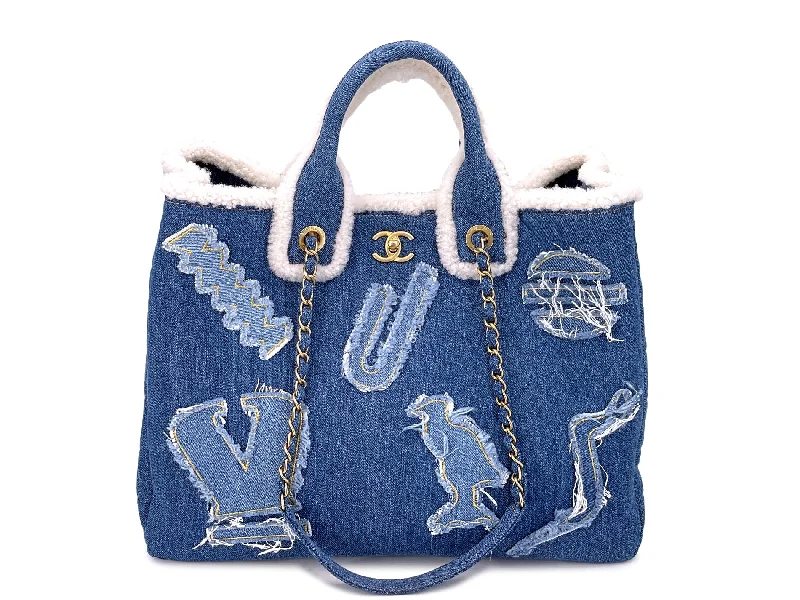 Chanel bags sale 2025Chanel Denim Shearling Tote Bag Egyptian Paris-NY Convertible 19A GHW J7T