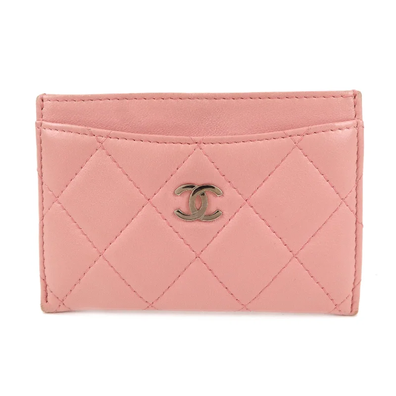 Chanel Colorful Handbag for Spring OutfitsCHANEL Matelasse Leather Card Case Pink Gold A31510