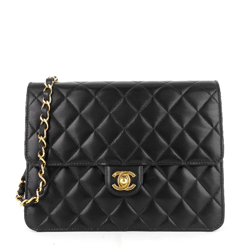 Chanel Chain Strap Handbag for Everyday UseSingle Flap Lambskin Leather Shoulder Bag