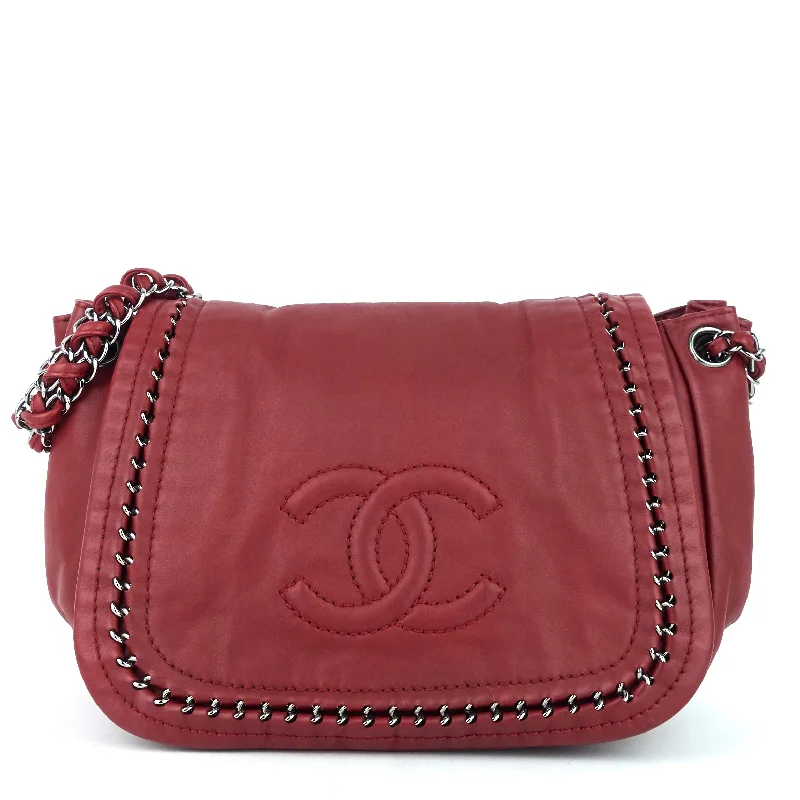 Chanel bags with intricate metal hardwareLeather Luxe Ligne Accordion Flap Bag