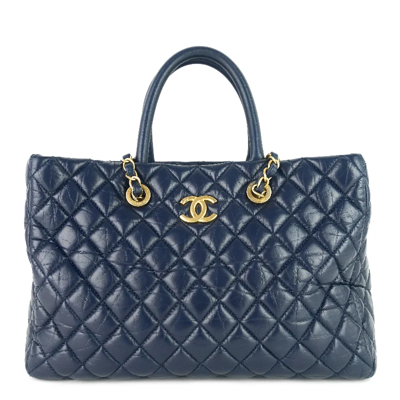 Chanel bags perfect for everyday elegCoco Handle Medium Lambskin Leather Shopping Tote Bag