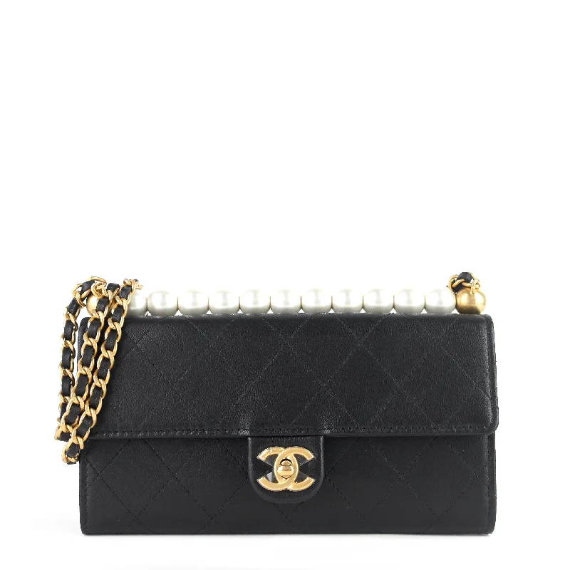 Chanel bags with classic and elegant designsChic Pearls Flap Goatskin Leather Clutch with Chain Bag