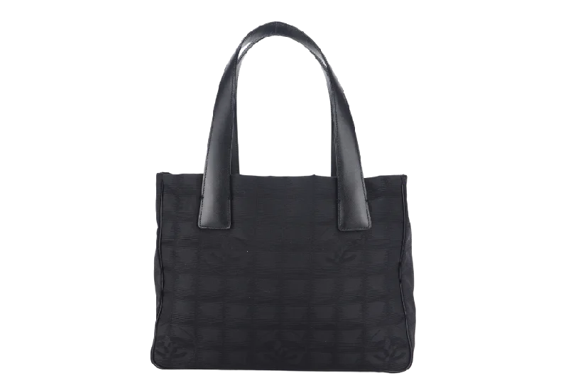 Chanel bags available at online luxury retaileCHANEL TRAVEL LINE VINTAGE MEDIUM (8912xxxx) BLACK NYLON TOTE BAG