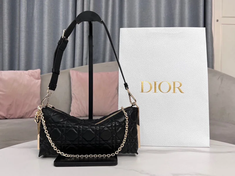 Christian Dior bags with a detachable coin purse insideBC - Dior Bags - 1001