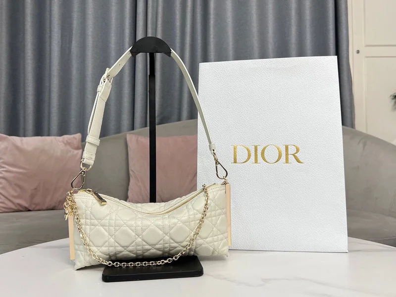 Christian Dior bags with a detachable coin purse insideBC - Dior Bags - 1006