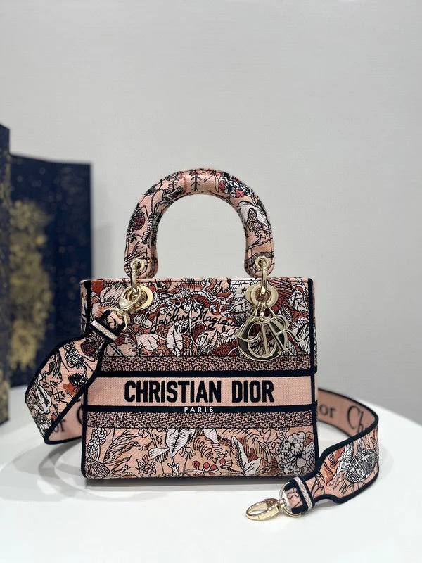 Christian Dior Saddle bags with a patent leather finish for a shiny lookBC - Dior Bags - 1054