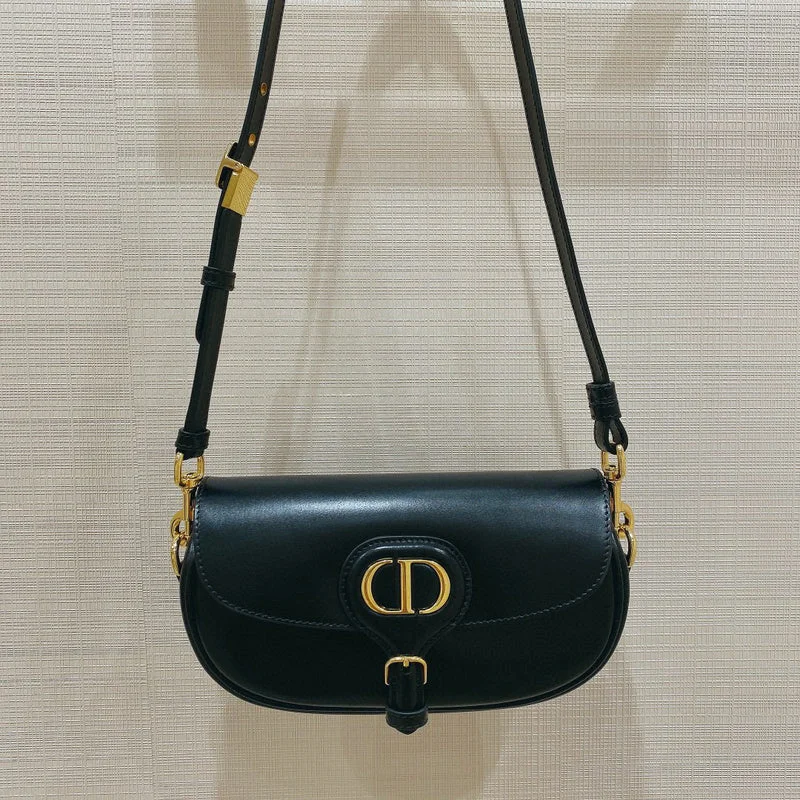 Fashion - forward Christian Dior tote bags for the modern womanChristian Dior  Bags - 2984