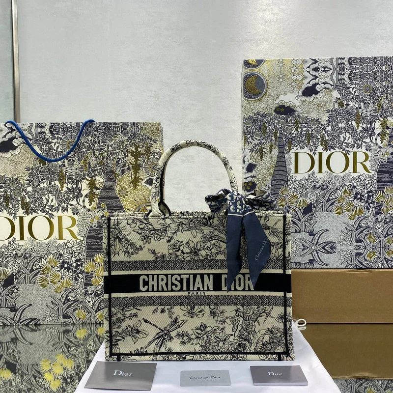 Luxury Christian Dior crossbody bags with a chain - link strapChristian Dior  Bags - 3018