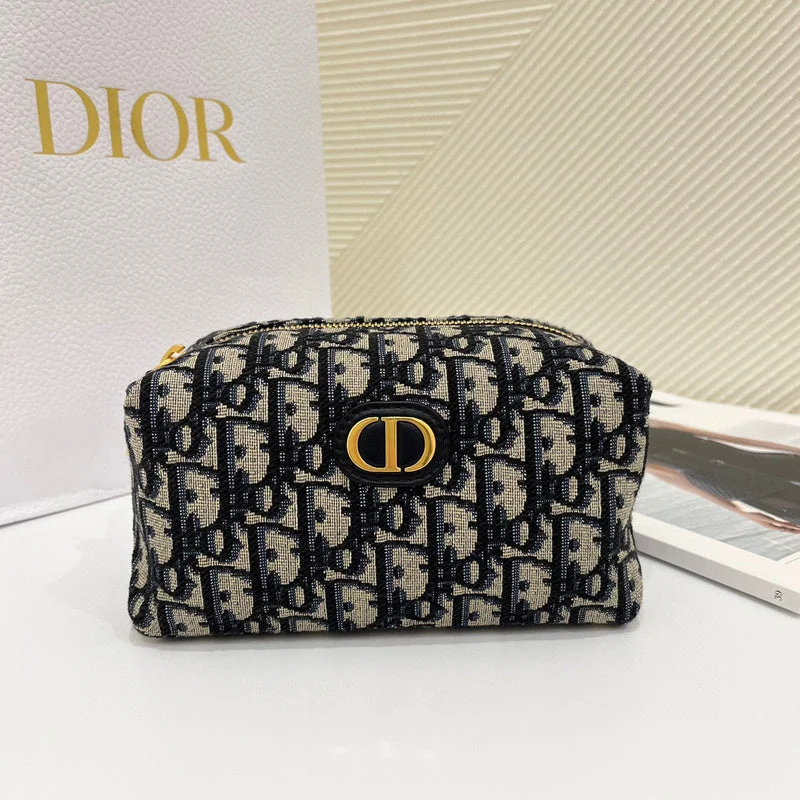 Christian Dior bags with a side - pocket for holding a water bottleChristian Dior  Bags - 3022