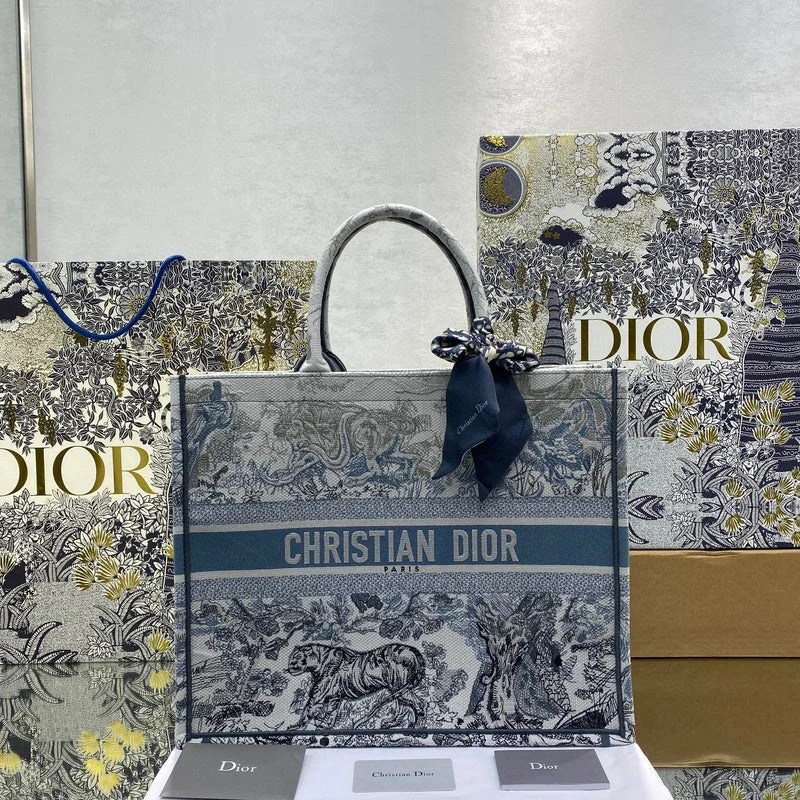 Christian Dior bags with a quilted pattern and gold - toned hardwareChristian Dior  Bags - 3059