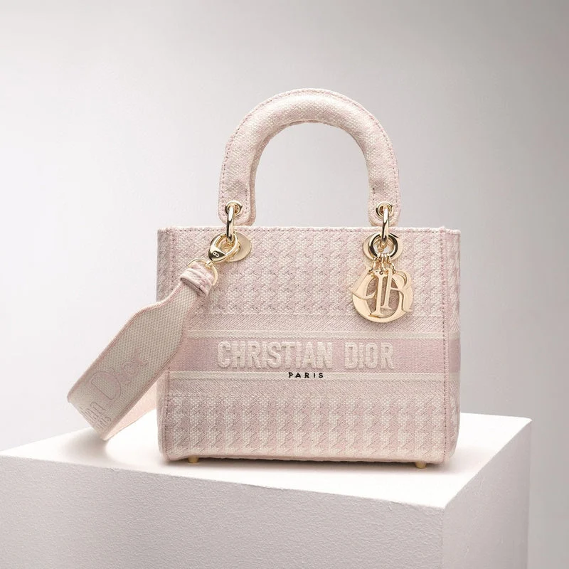 Christian Dior bags with a detachable coin purse insideChristian Dior  Bags - 3268