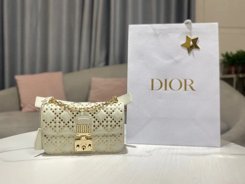 Christian Dior tote bags with a printed Dior logo on the frontChristian Dior  Bags - 3292