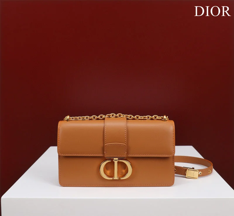 Luxury Christian Dior crossbody bags with a chain - link strapChristian Dior  Bags - 3322