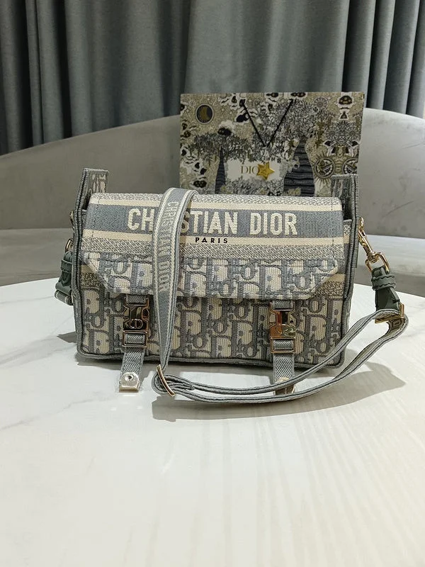 Christian Dior crossbody bags with a front - flap pocket for easy accessChristian Dior  Bags - 3376