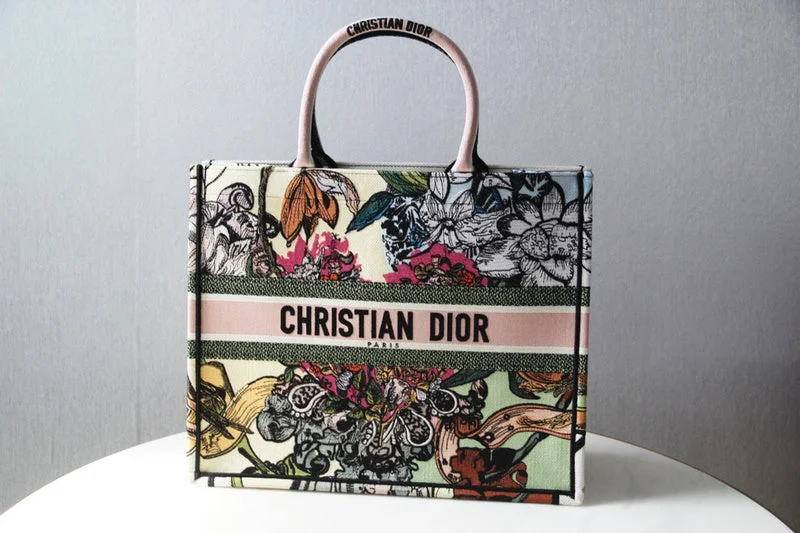 Christian Dior handbags with a snap - button closure and a decorative buckleChristian Dior  Bags - 3415