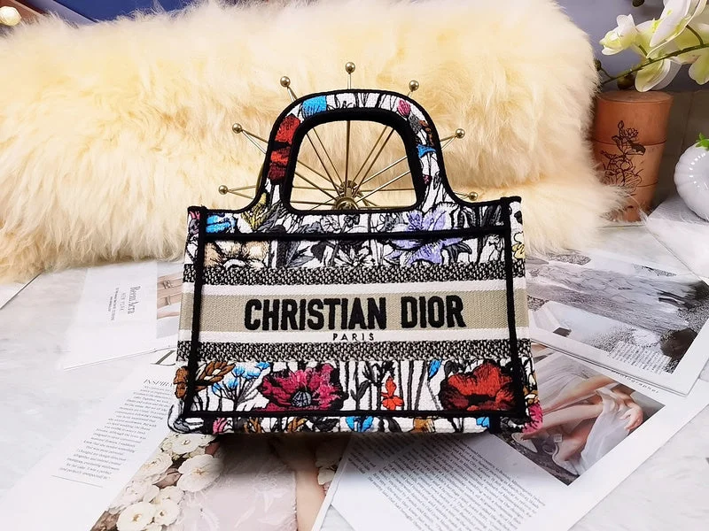 Christian Dior bags with a quilted pattern and gold - toned hardwareChristian Dior  Bags - 3417