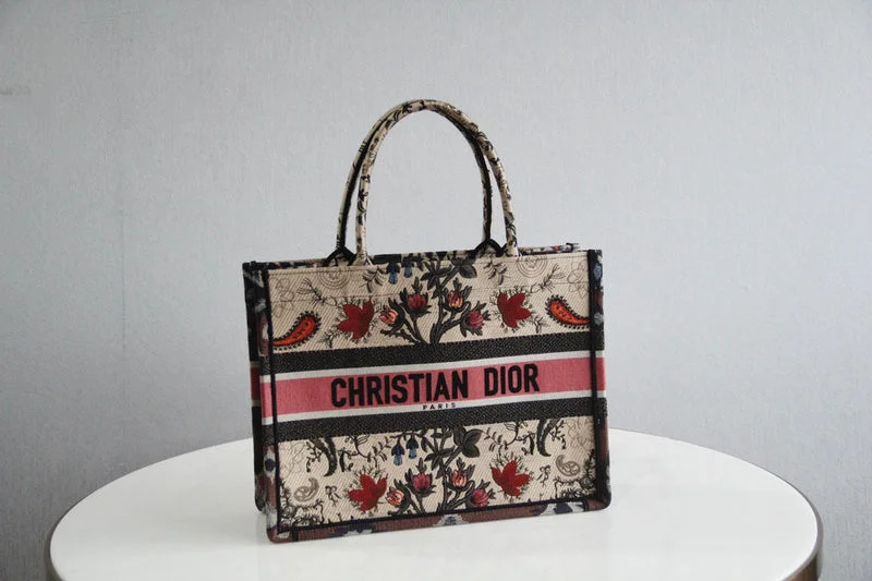 Christian Dior handbags with a detachable mirror for on - the - go touch - upsChristian Dior  Bags - 3420