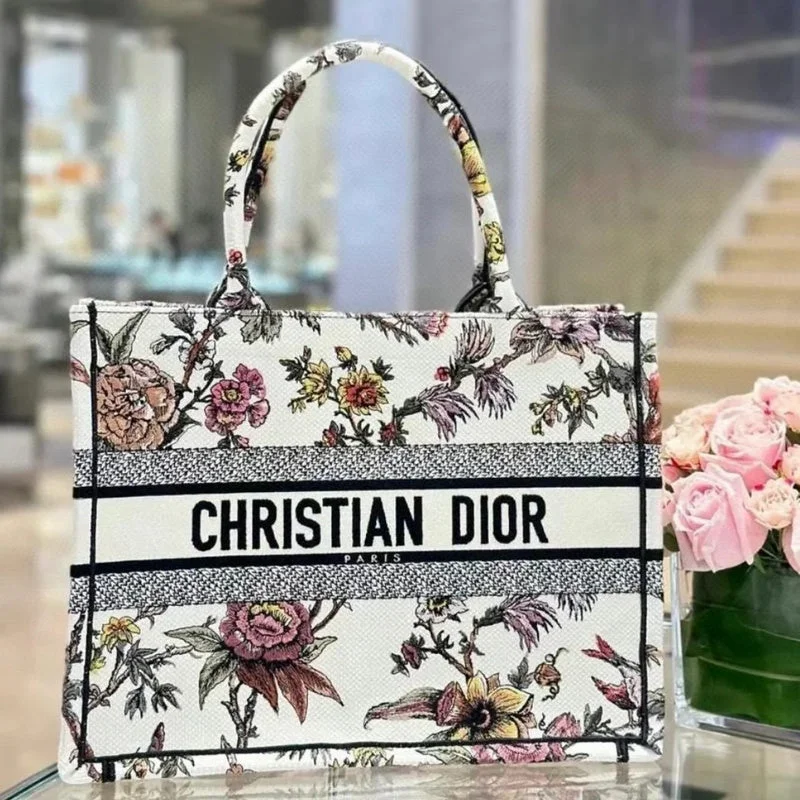 Christian Dior bags with a side - pocket for holding a water bottleChristian Dior  Bags - 3490