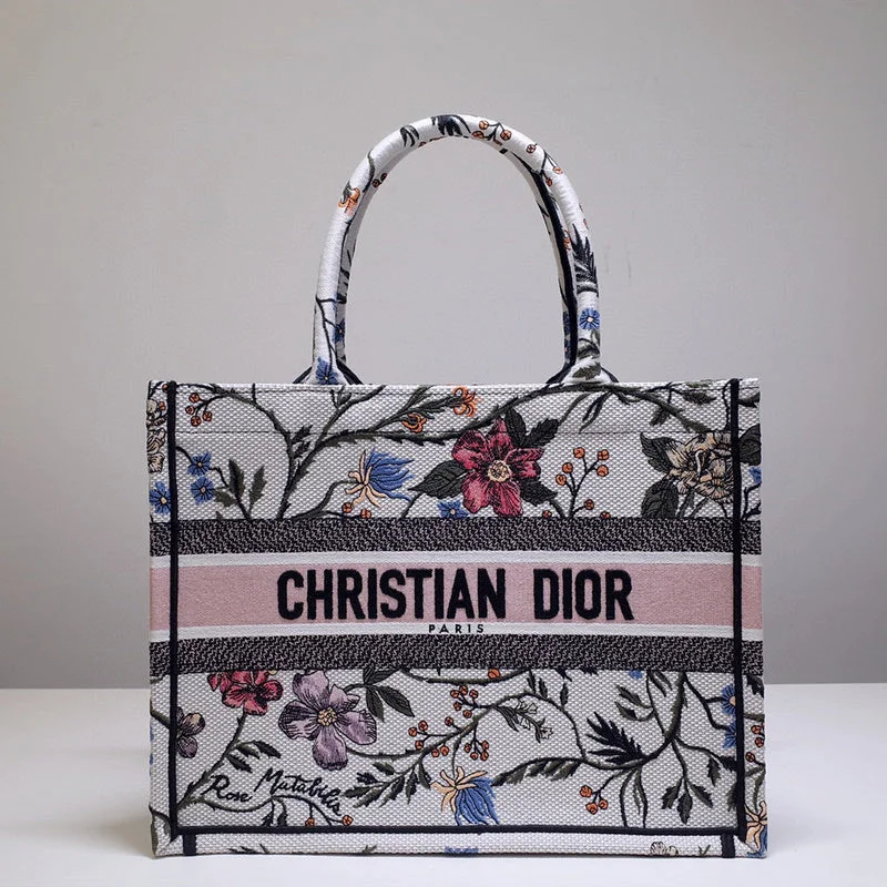 Christian Dior Saddle bags with a studded trim for a bold lookChristian Dior  Bags - 4314