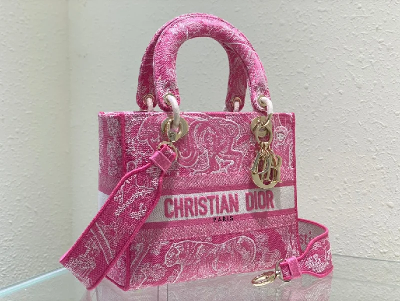 Fashion - forward Christian Dior tote bags for the modern womanChristian Dior Medium Lady D Lite Bag