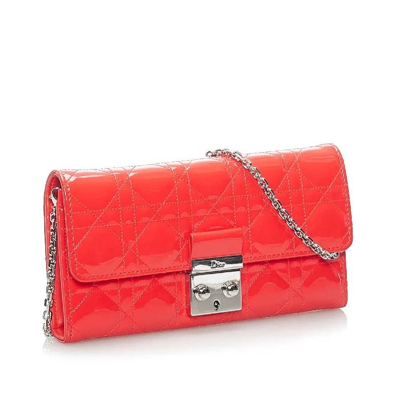 High - fashion Christian Dior bags with a geometric patternDior Cannage Miss Dior Promenade Wallet on Chain (34810)